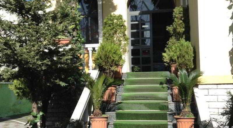 Art Hotel Nirvana Tirana Exteriör bild
