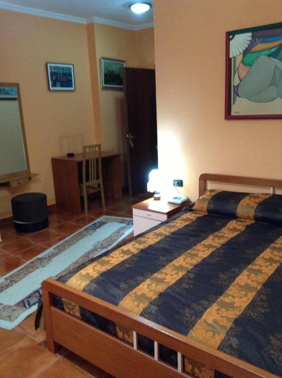 Art Hotel Nirvana Tirana Rum bild