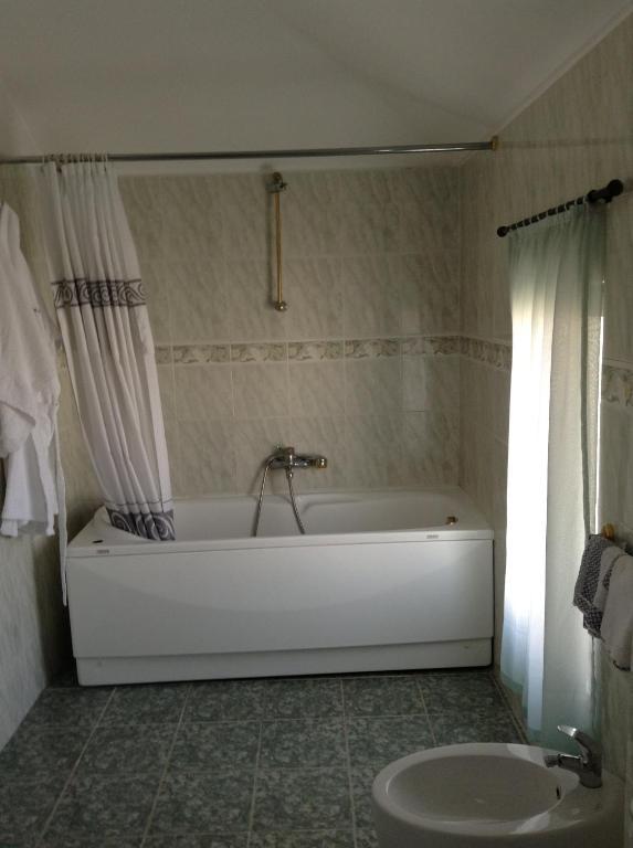 Art Hotel Nirvana Tirana Rum bild