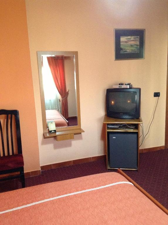 Art Hotel Nirvana Tirana Rum bild